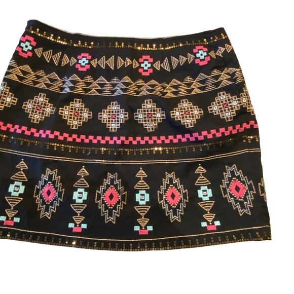 Verty Black Embellished Skirt with Metallic, Pink and Aqua Womens Medium - Picture 2 of 7
